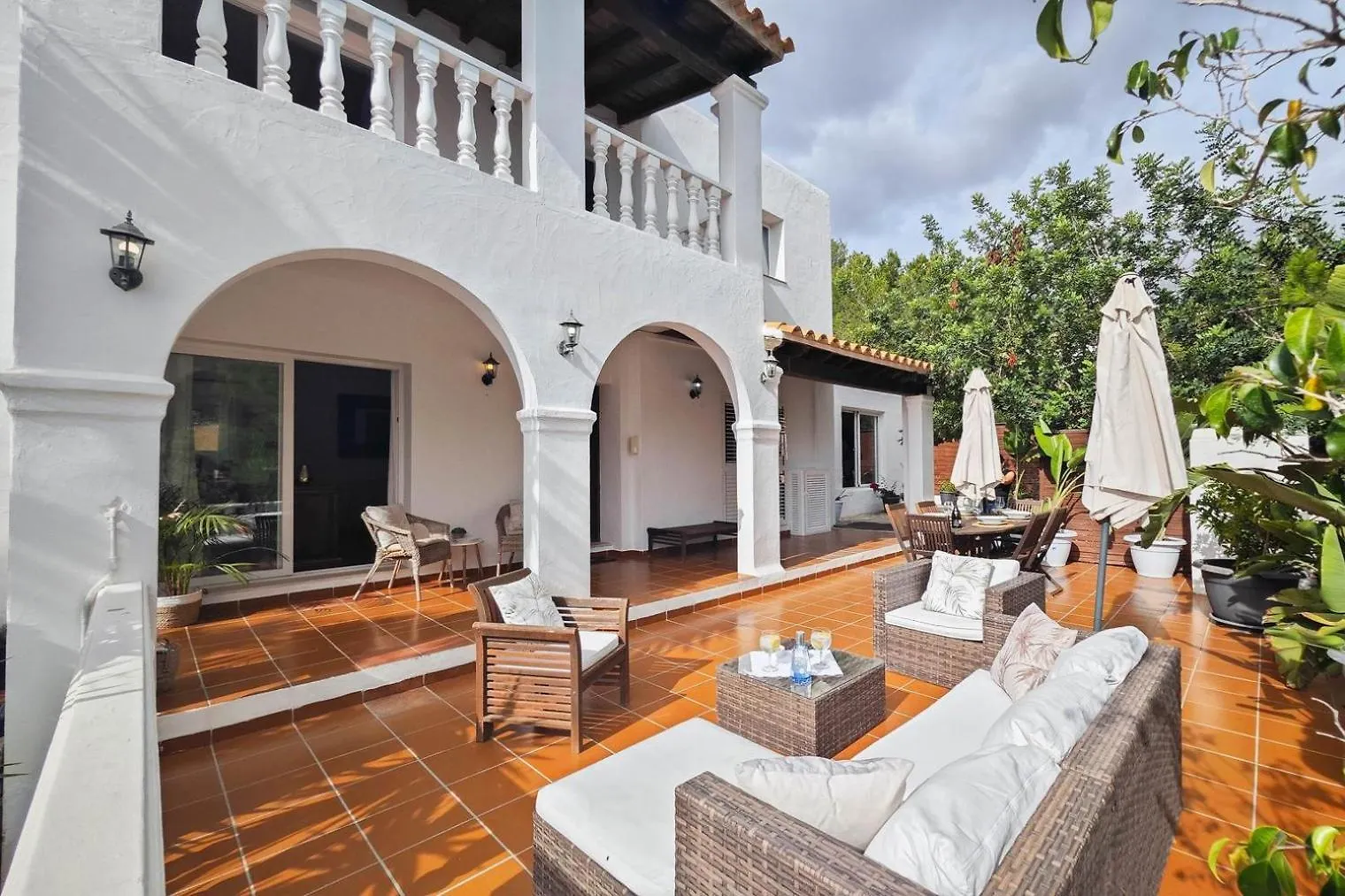 Villa Mercedes Cala Llonga  Spagna