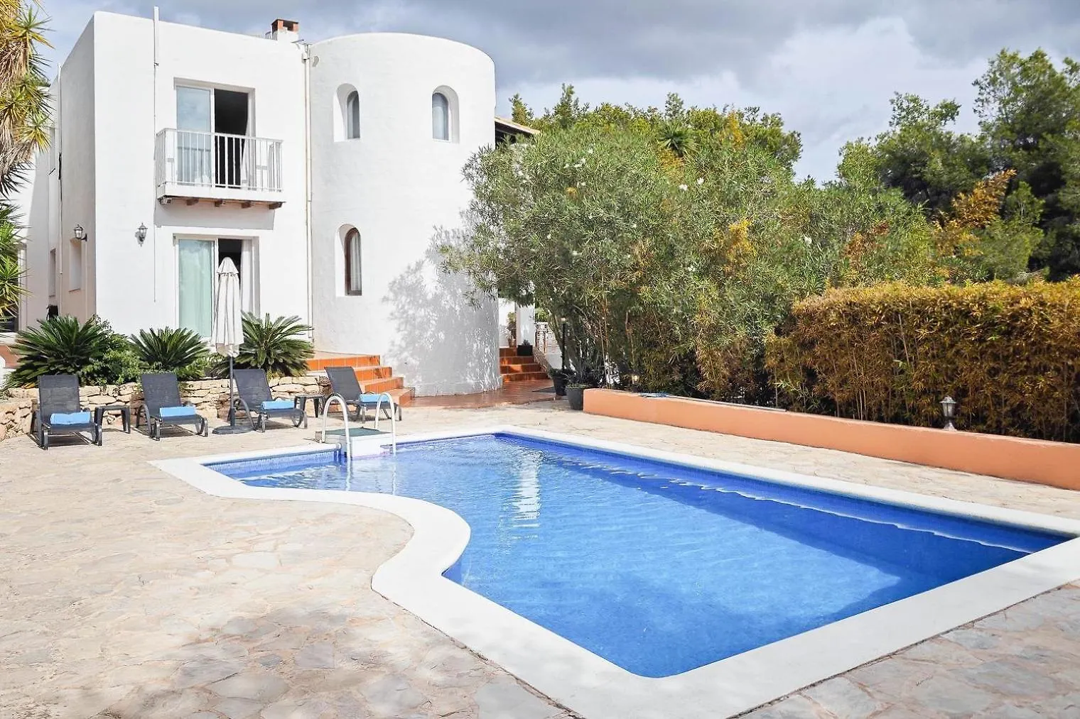 Villa Mercedes Cala Llonga  Spagna