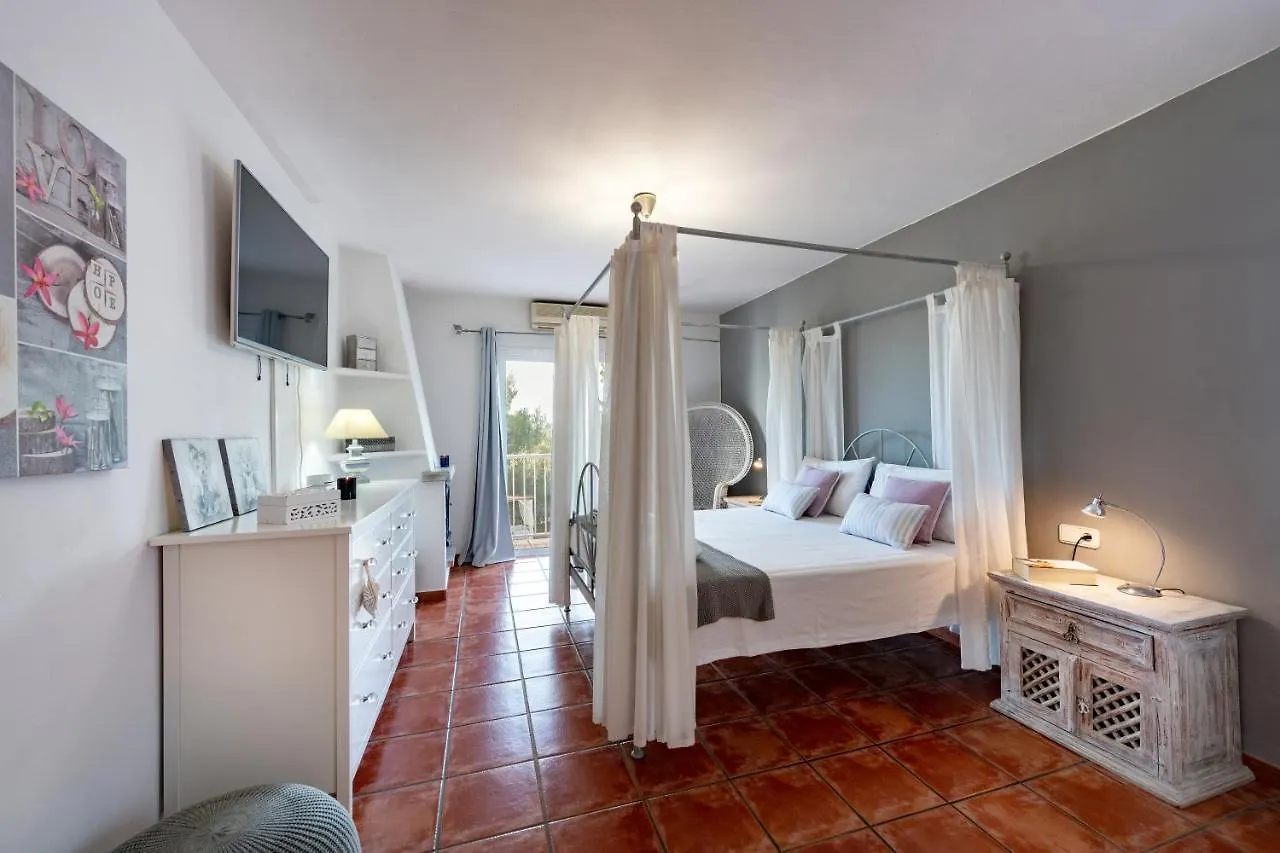 Villa Mercedes Cala Llonga  Cala Llonga (Ibiza)